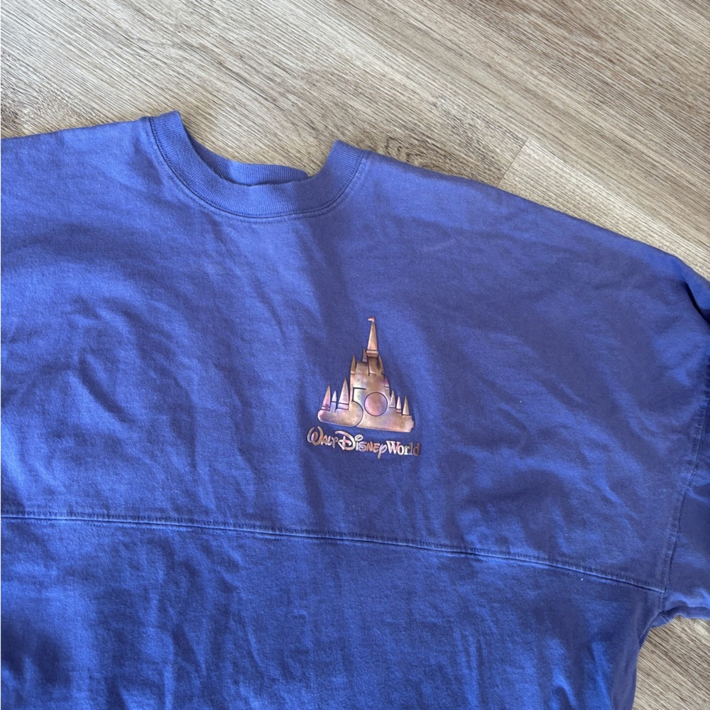 2021 Walt Disney World 50th Anniversary Castle Spirit Jersey Purple Size M - Picture 6 of 8